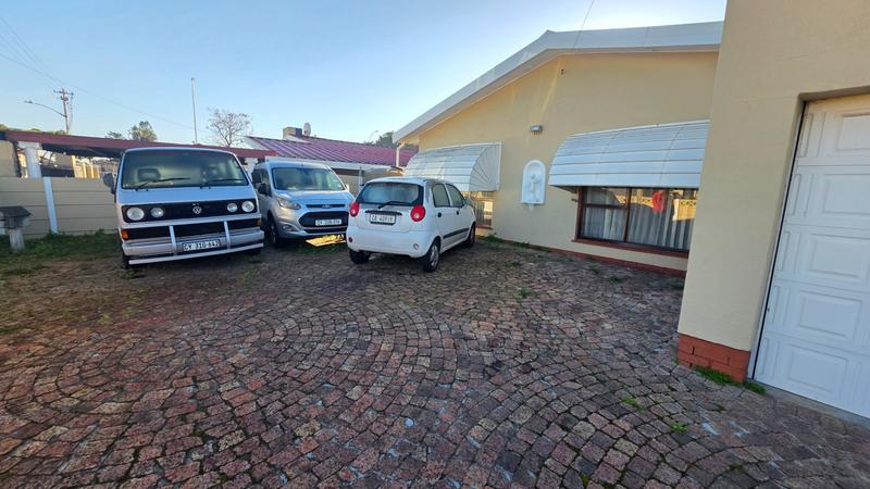 4 Bedroom Property for Sale in Townsend Estate Western Cape